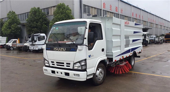 五十鈴掃路車︱5噸掃路車圖片