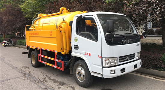 東風清洗吸污車︱4噸清洗吸污車圖片