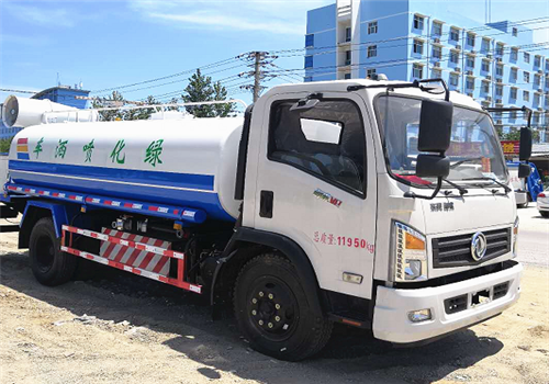 東風(fēng)天然氣灑水車︱10噸灑水車