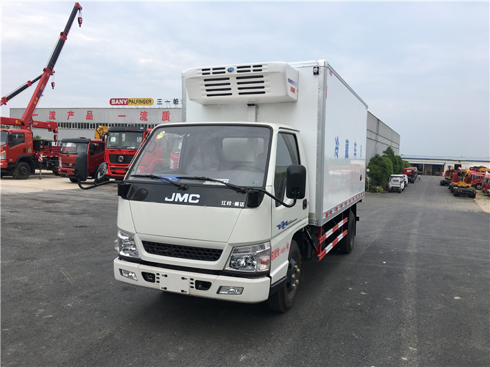 江鈴順達冷藏車︱4.2米冷藏車