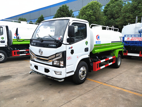 東風(fēng)多利卡灑水車︱5噸灑水車