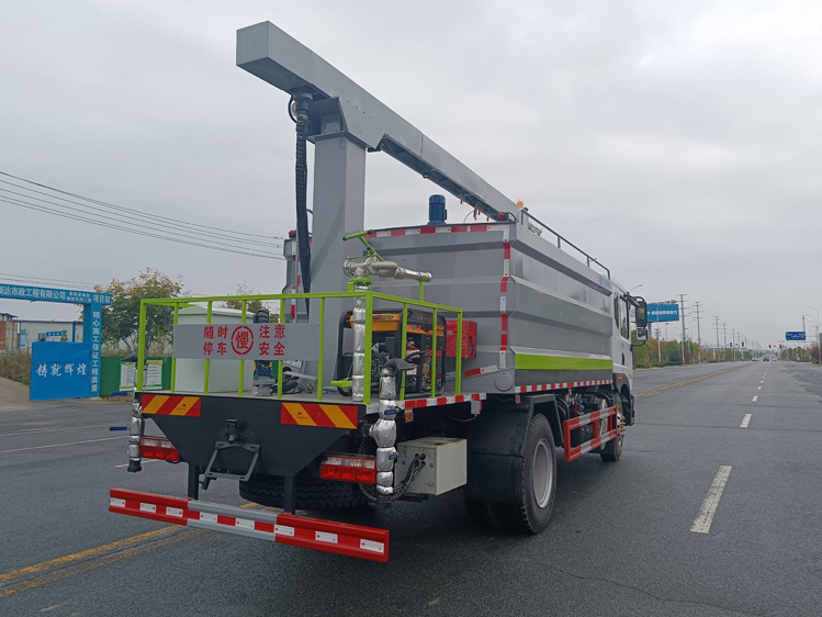 東風(fēng)D9自動噴淋鐵路抑塵車-12噸自動感應(yīng)噴灑_大同煤場抑塵灑水車_運煤抑塵劑固化劑噴灑